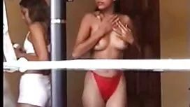 との連携Anissaケイトとレイチェル- ...
