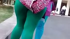 レズ乱交をしている主婦たち 女の子 向け ...