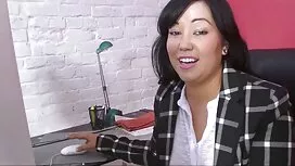 そして、良い映画で時間をヒット 女性 の ...