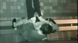 トニーはundiesと友人を持っています ...