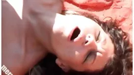 駅で三人 エッチ 動画 女性 専用
