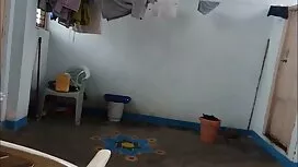 黒い猫の唇 女性 向け 風俗 av
