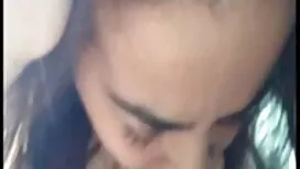 Bitchを楽しむ彼女の角レズビアンの玩 ...
