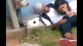 私は私の娘のように遅い罰を犯します 女  ...